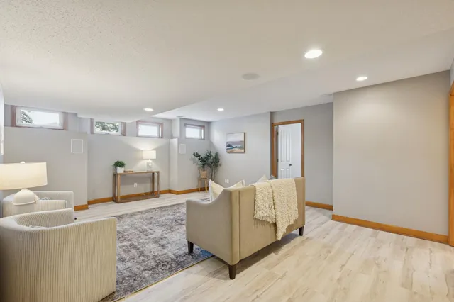 $548,000 | 6584 West Laketowne Drive, Albertville, MN 55301