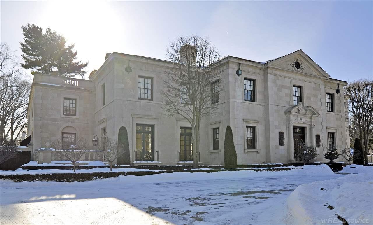 217 Touraine Road Grosse Pointe, MI 48236 - Photo 3 of 3 31309200-2.JPG