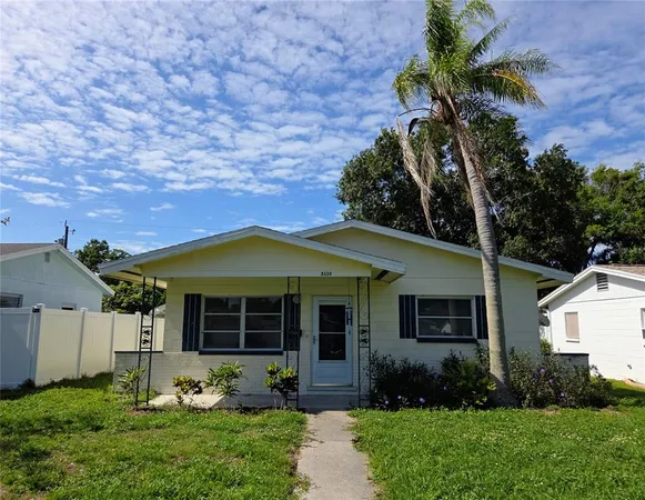 $1,800 | 5330 11th Avenue North, St. Petersburg, FL 33710