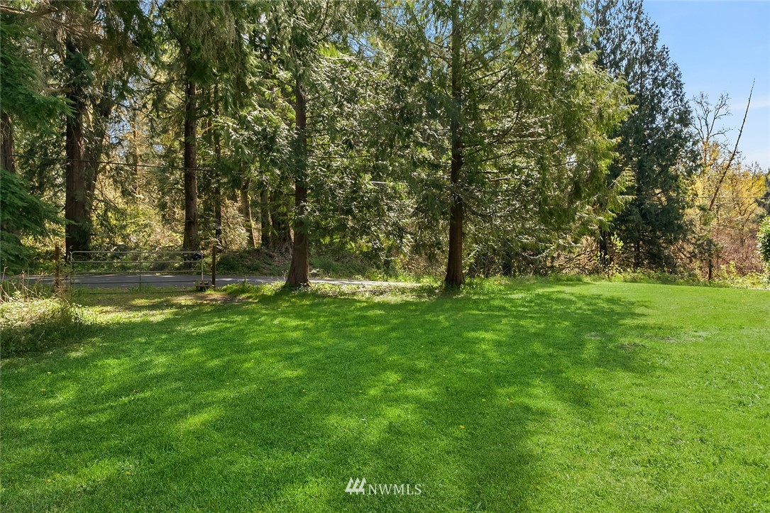 6403 Tolt River Road Northeast Carnation, WA 98014 - Photo 22 of 25 Gallery Image 22