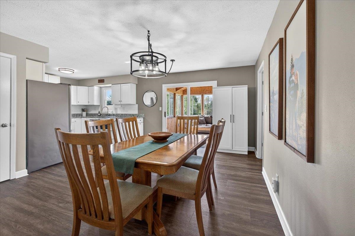 6137 Upper Ridge Way Roscoe, IL 61073 - Photo 16 of 48