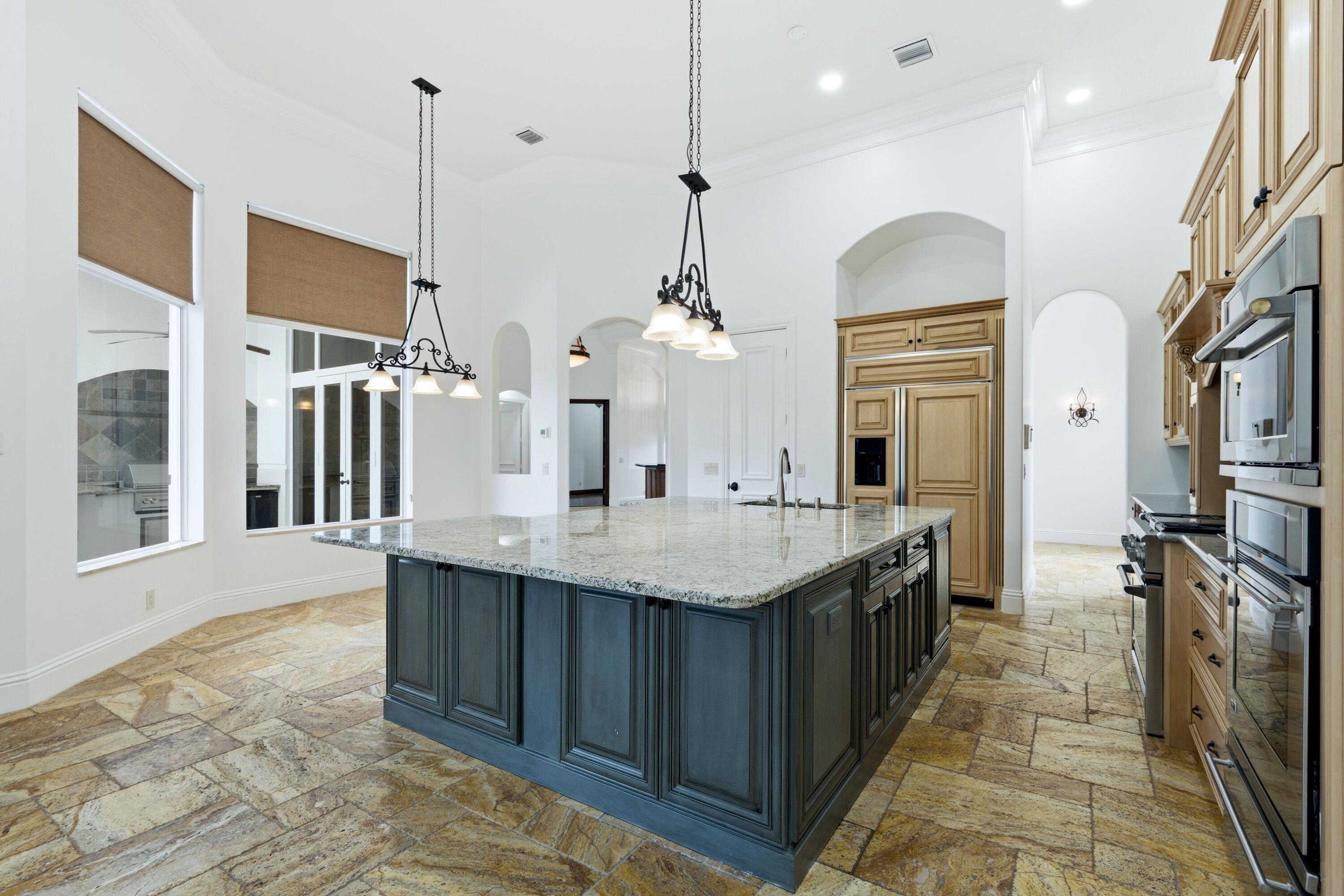 608 Inlet Road North Palm Beach, FL 33408 - Photo 17 of 62 KITCHEN