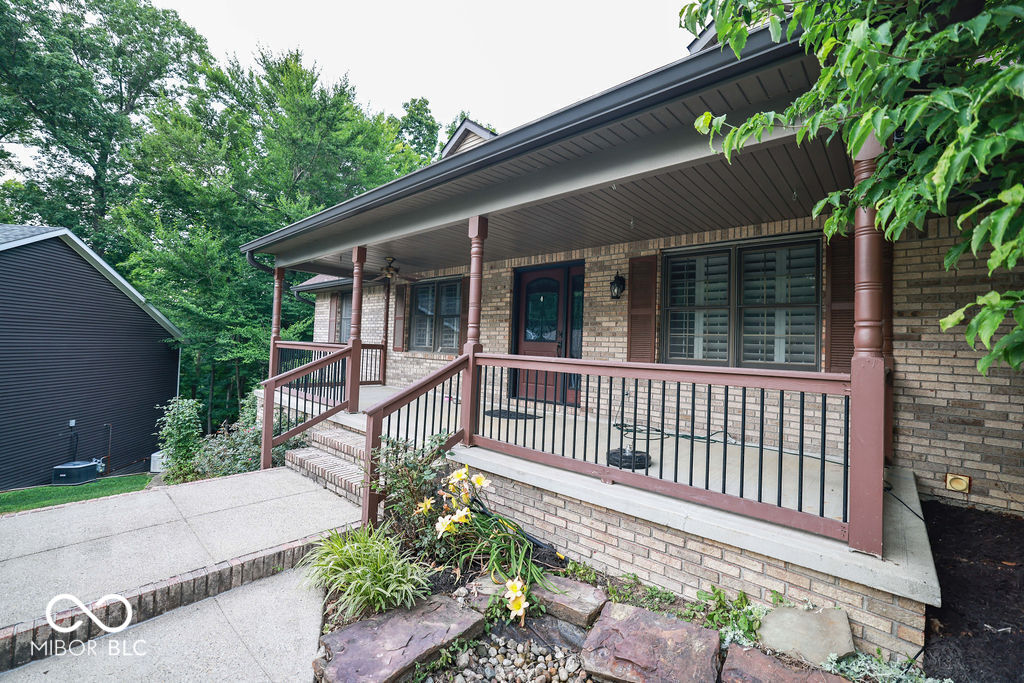 5109 Weathers Court Bloomington, IN 47404 - Photo 8 of 36