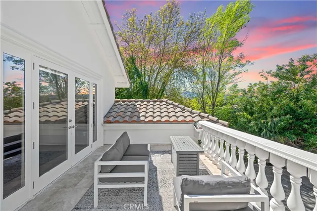 a view of a outdoor space