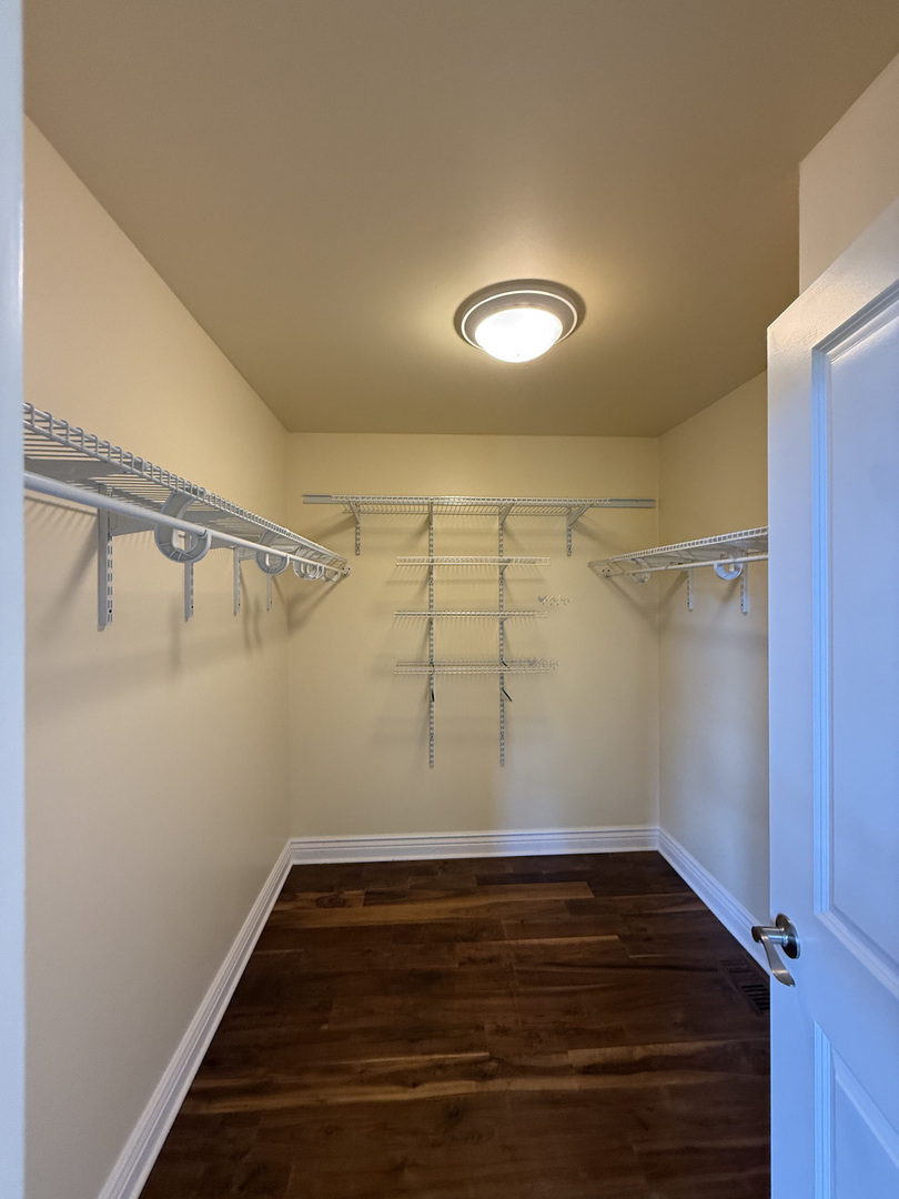 60 South Dee Road, Unit G Park Ridge, IL 60068 - Photo 15 of 23 Gallery Image 15