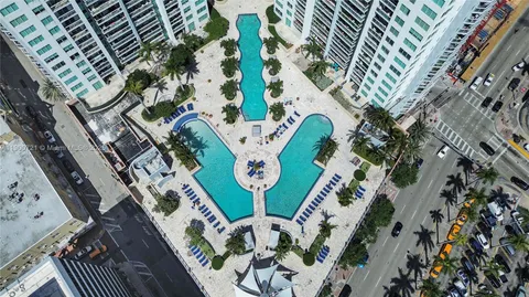 $420,000 | 253 Northeast 2nd Street, Unit 1706, Miami, FL 33132