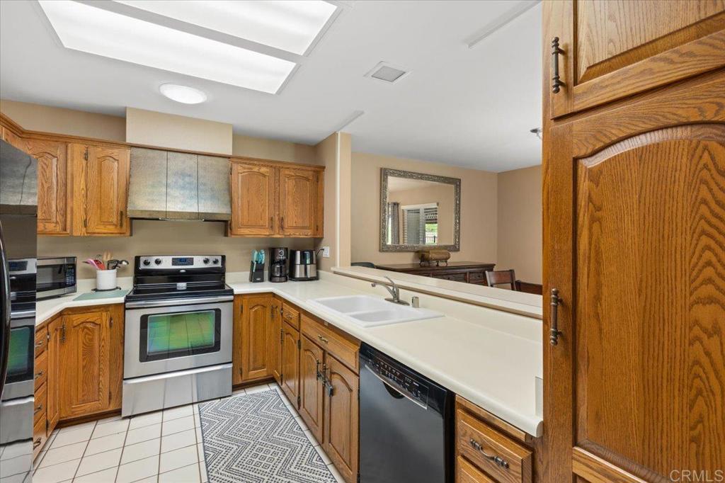 2035 David Drive Escondido, CA 92026 - Photo 12 of 37