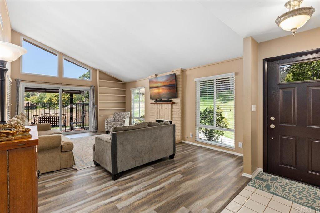 2035 David Drive Escondido, CA 92026 - Photo 7 of 37