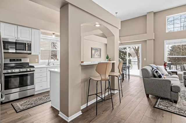 $475,000 | 8728 North Bay Drive, Chanhassen, MN 55317