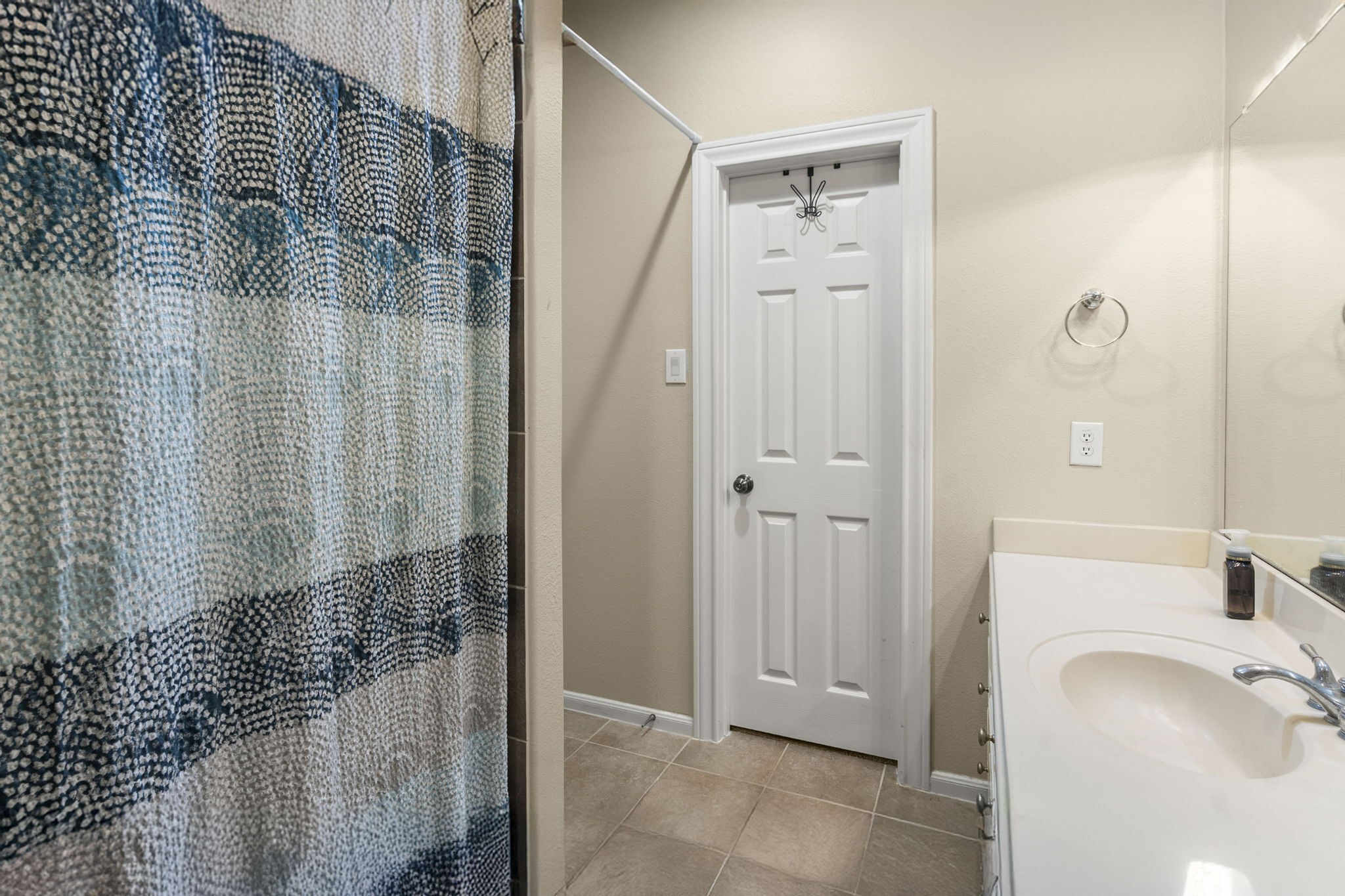 2415 Hendricks Lakes Drive Spring, TX 77388 - Photo 22 of 43