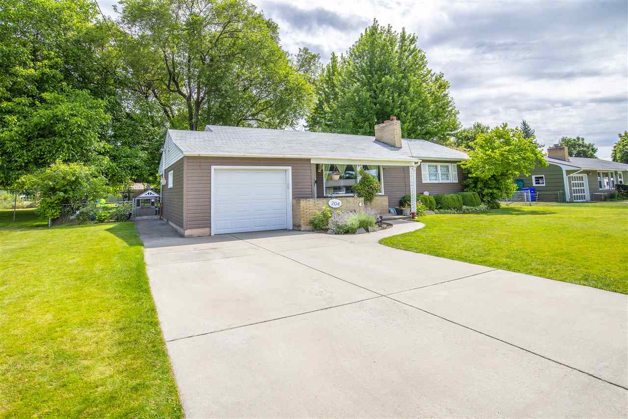 204 North McCabe Road Spokane Valley, WA 99216 - Photo 4 of 30
