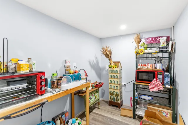 $429,990 | 25 South Wilson Street, Manchester, NH 03103