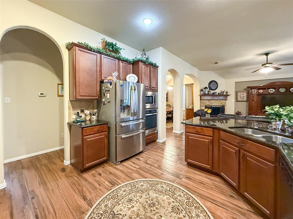 8308 Bishop Pine Road Denton, TX 76208 - Photo 8 of 29