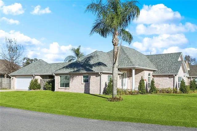 $359,000 | 201 Bethany Drive, Luling, LA 70070