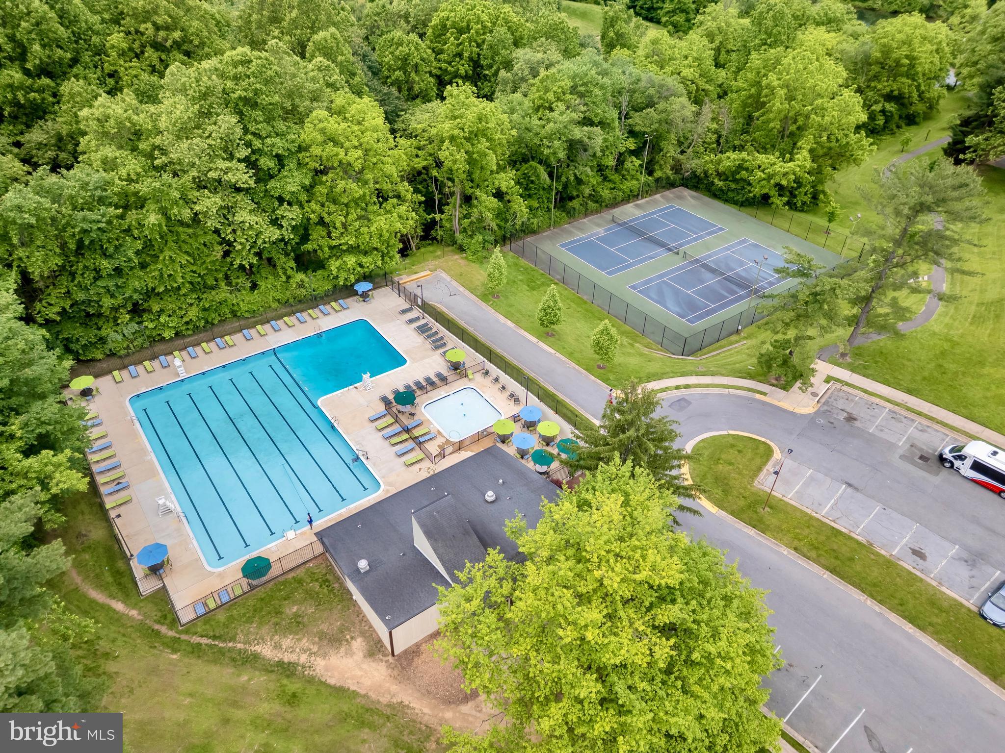 9920 Walker House Road, Unit 5 Gaithersburg, MD 20886 - Photo 22 of 24