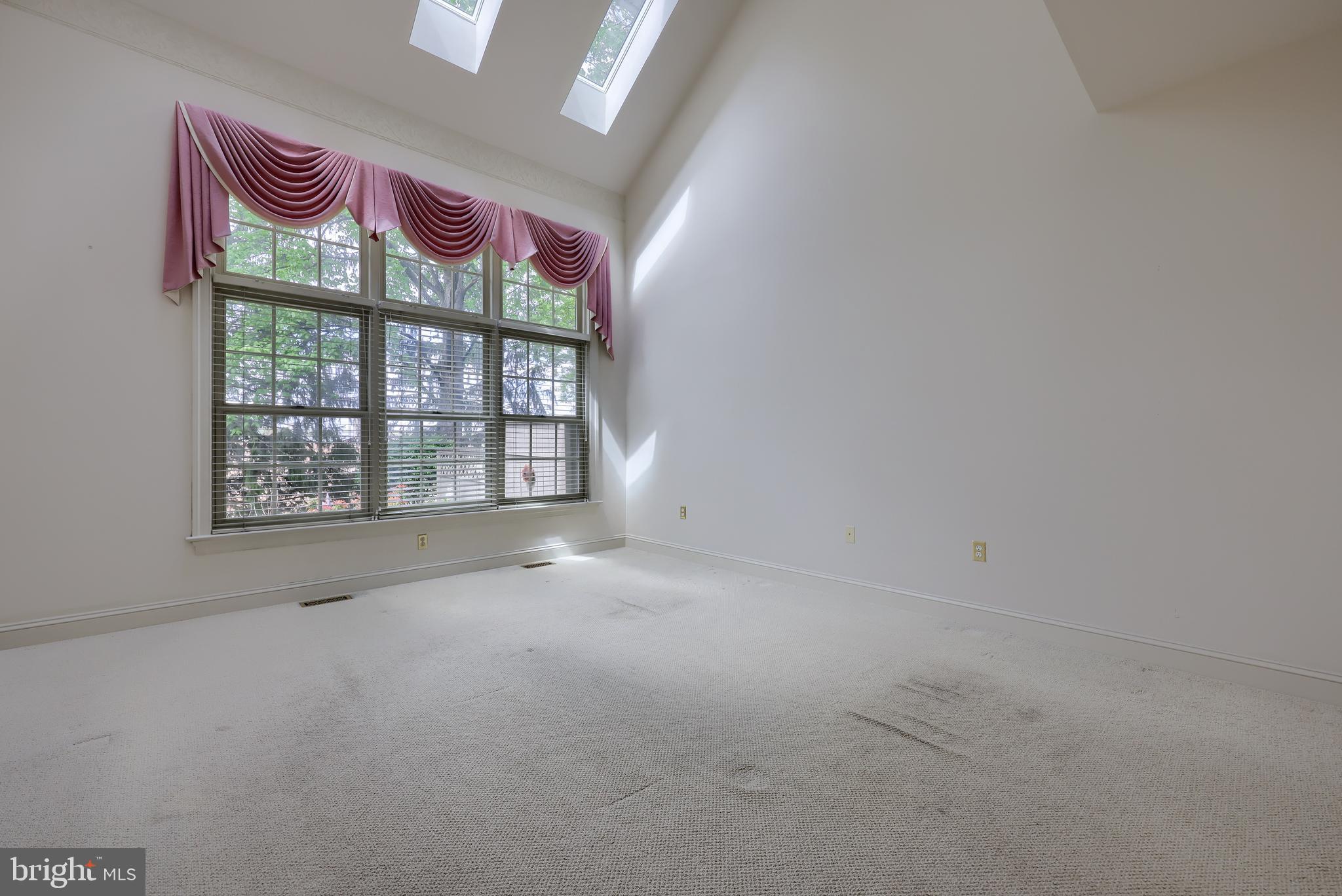 58 Farmview Lane Lititz, PA 17543 - Photo 13 of 27 Primary bedroom