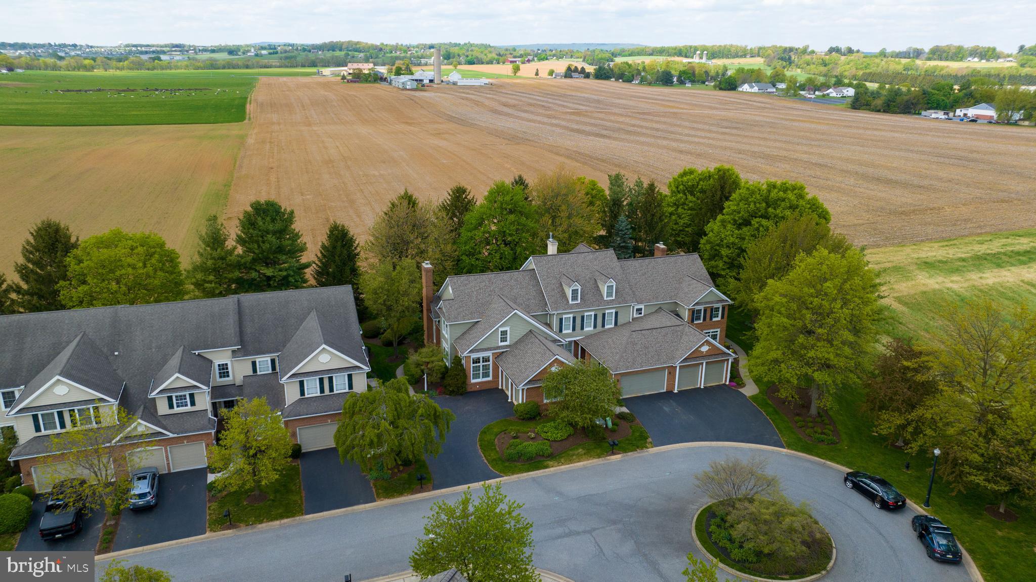 58 Farmview Lane Lititz, PA 17543 - Photo 2 of 27