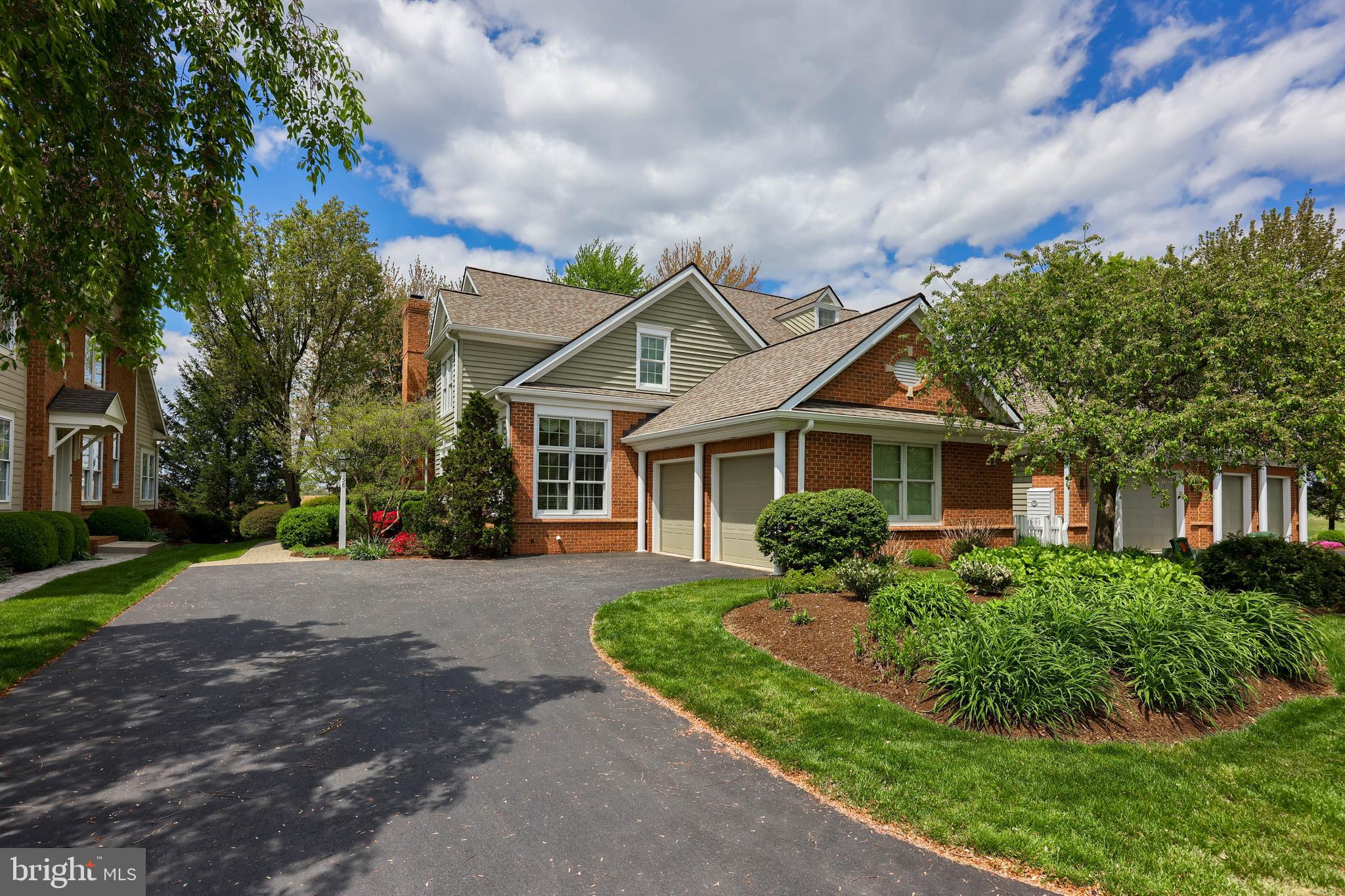 58 Farmview Lane Lititz, PA 17543 - Photo 3 of 27