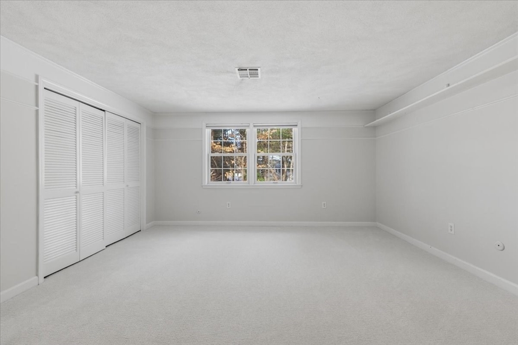 33 Whichita Road Medfield, MA 02052 - Photo 23 of 42