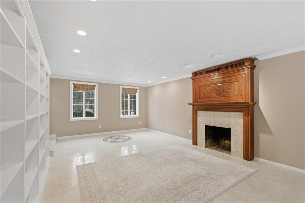 33 Whichita Road Medfield, MA 02052 - Photo 6 of 42