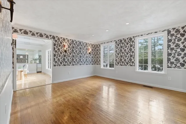 $1,274,900 | 33 Whichita Road, Medfield, MA 02052