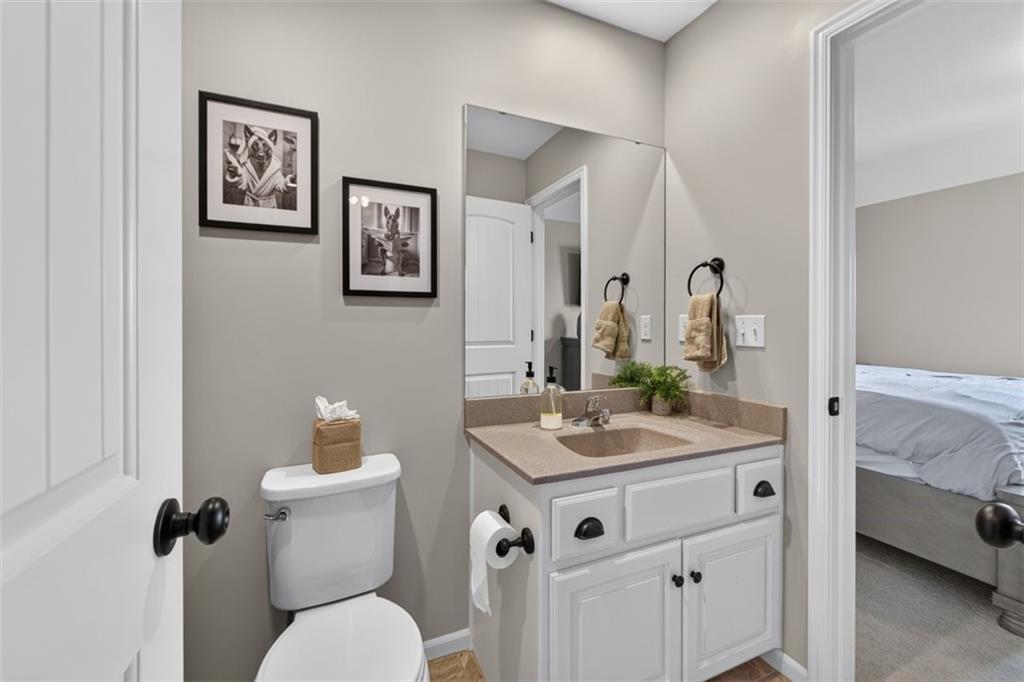 221 Southwest Roosevelt Ridge Lee's Summit, MO 64081 - Photo 63 of 94 Gallery Image 63
