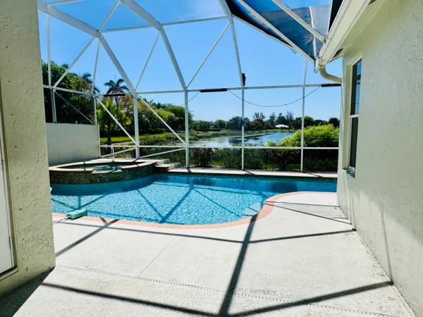 $4,500 | 9360 Cove Point Circle, Boynton Beach, FL 33472