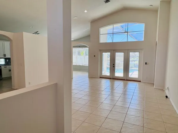 $4,500 | 9360 Cove Point Circle, Boynton Beach, FL 33472