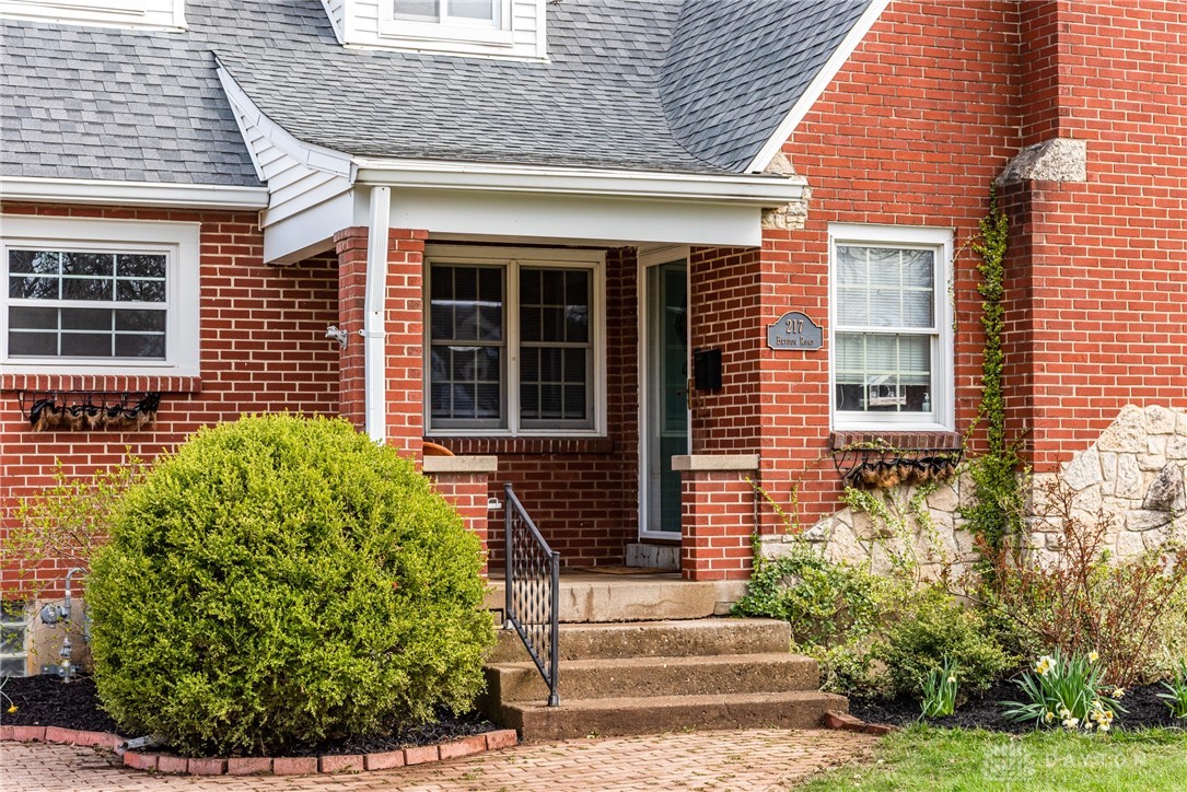 217 Brydon Road Dayton, OH 45419 - Photo 4 of 67 Gallery Image 4
