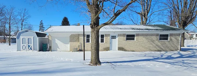 $235,000 | 117 East Catherine Street, Flora, IN 46929