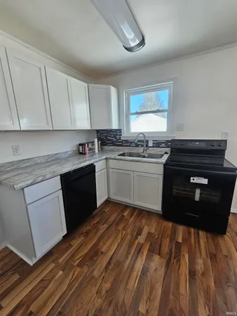 $210,000 | 117 East Catherine Street, Flora, IN 46929