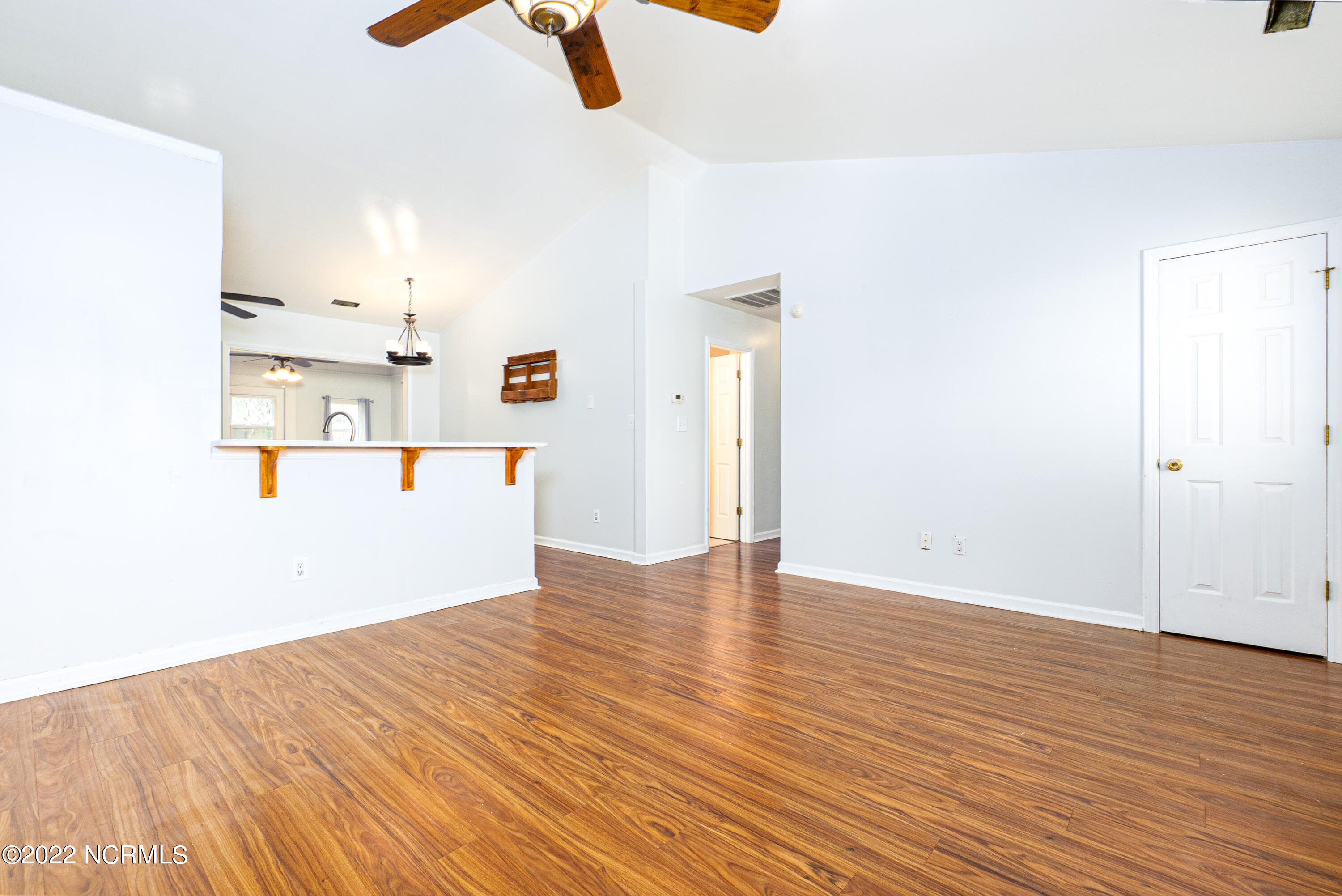 130 Parnell Road Hubert, NC 28539 - Photo 8 of 18 3-4
