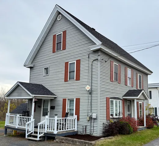 $224,900 | 35 Market Street, Fort Kent, ME 04743