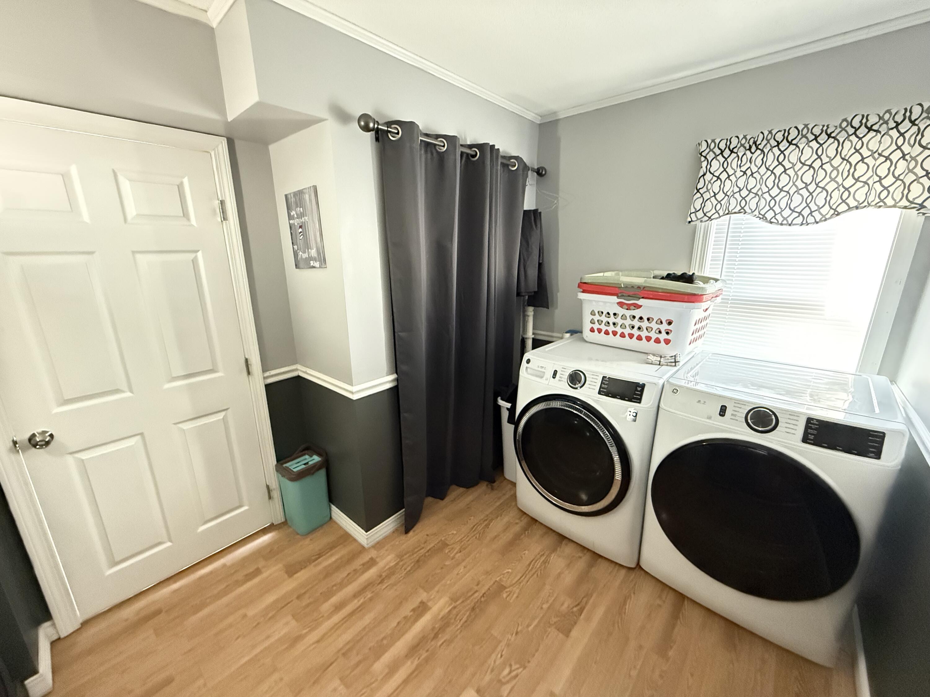 35 Market Street Fort Kent, ME 04743 - Photo 11 of 33 Laundry