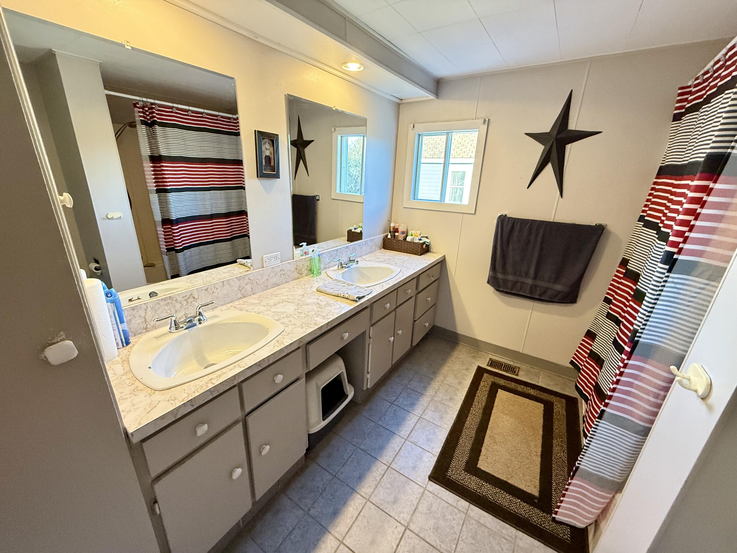 35 Market Street Fort Kent, ME 04743 - Photo 13 of 33 Bathroom 2