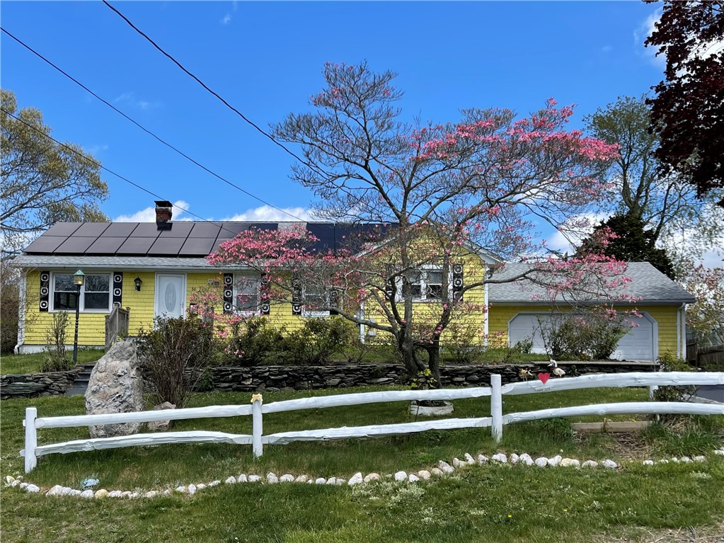 54 Durfee Road Tiverton, RI 02878 - Photo 2 of 25
