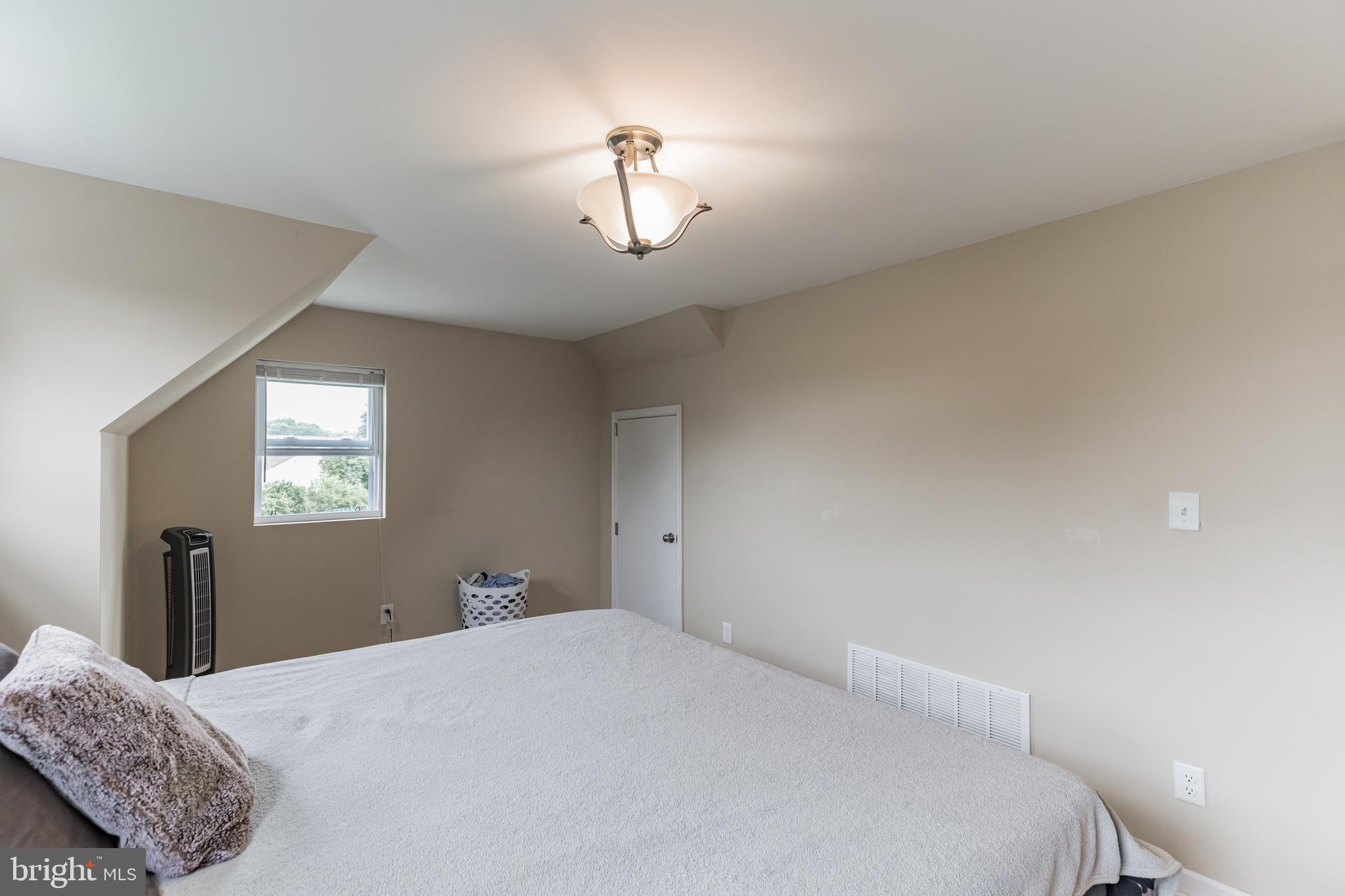 415 Welsh Road, Unit A Philadelphia, PA 19115 - Photo 16 of 31