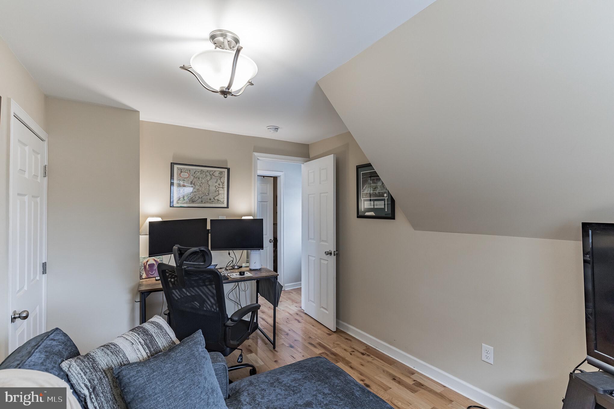 415 Welsh Road, Unit A Philadelphia, PA 19115 - Photo 18 of 31