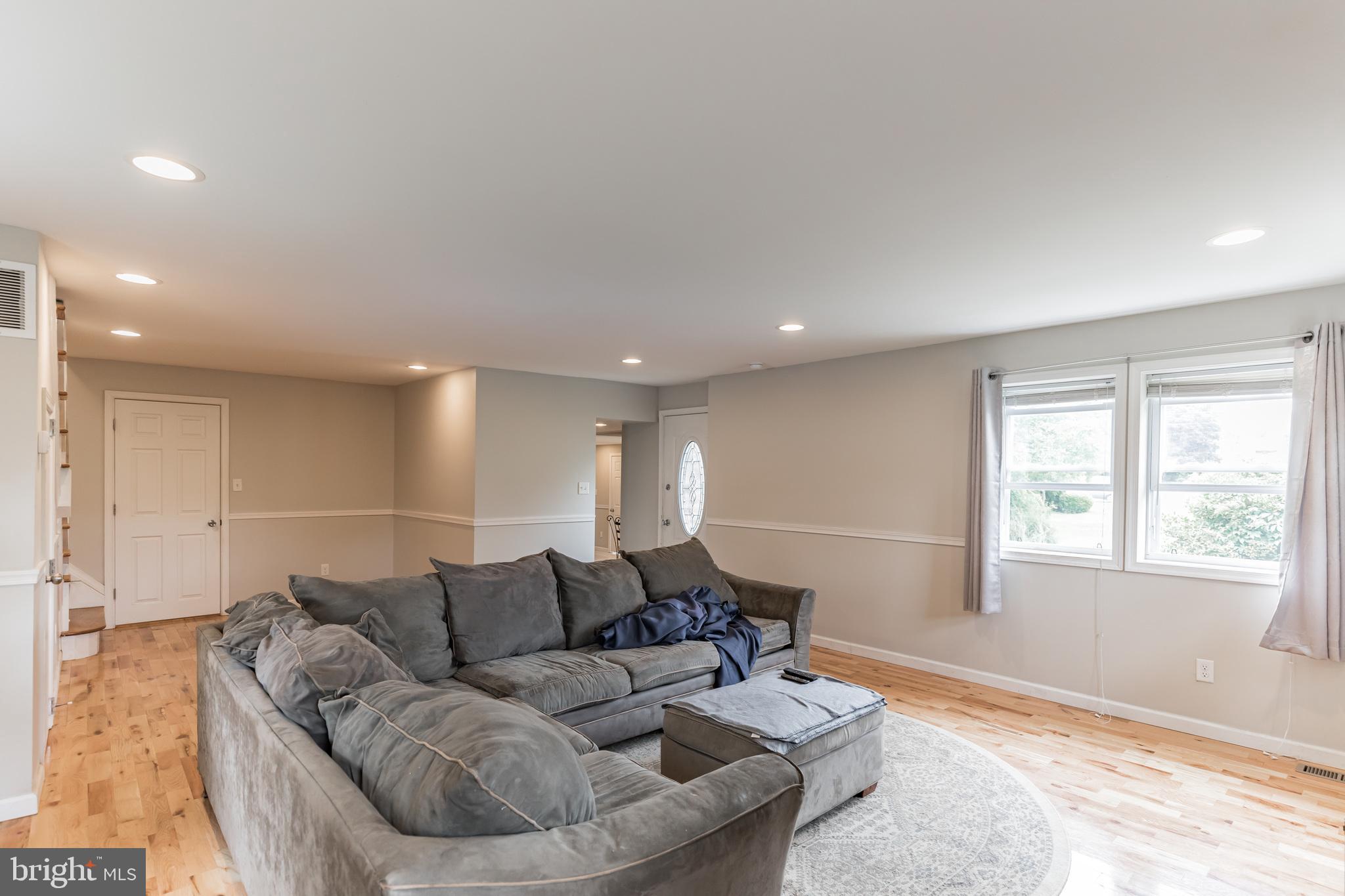 415 Welsh Road, Unit A Philadelphia, PA 19115 - Photo 5 of 31