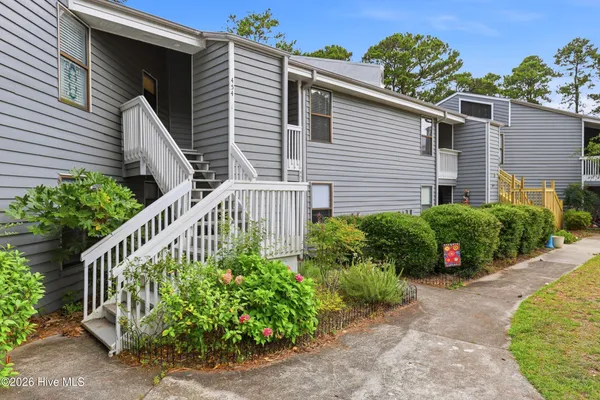 $215,000 | 718 Azalea Drive, Unit 454, Hampstead, NC 28443