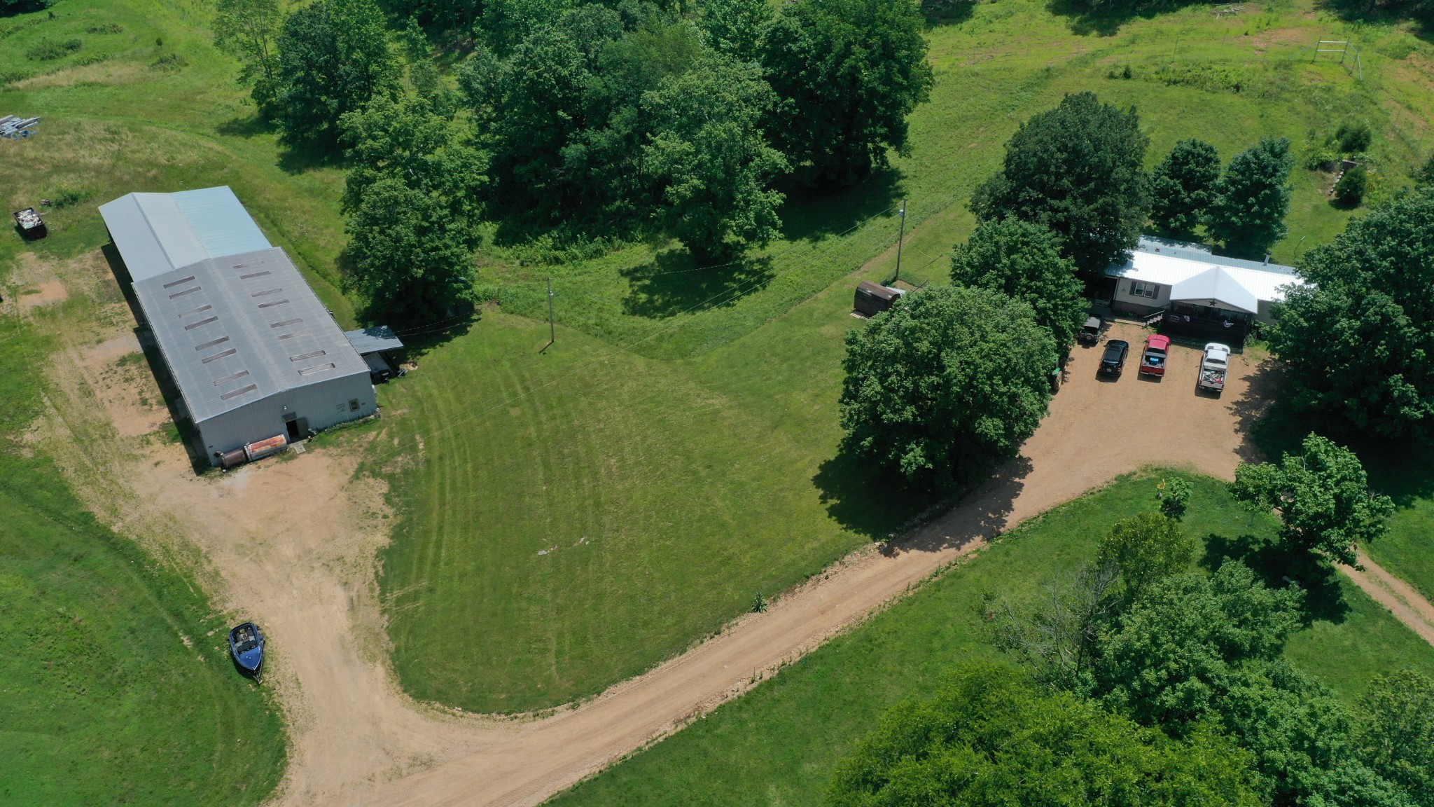 1092 Shoulder Strap Branch Road Vanleer, TN 37181 - Photo 11 of 14 an aerial view of a house