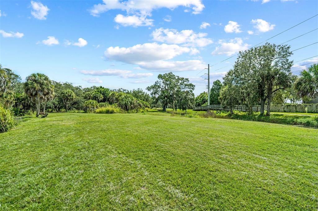 2911 Woodpine Court Sarasota, FL 34231 - Photo 68 of 88