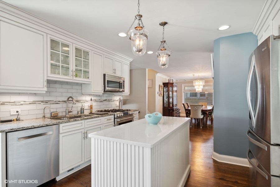 1717 South Washington Avenue Park Ridge, IL 60068 - Photo 7 of 24