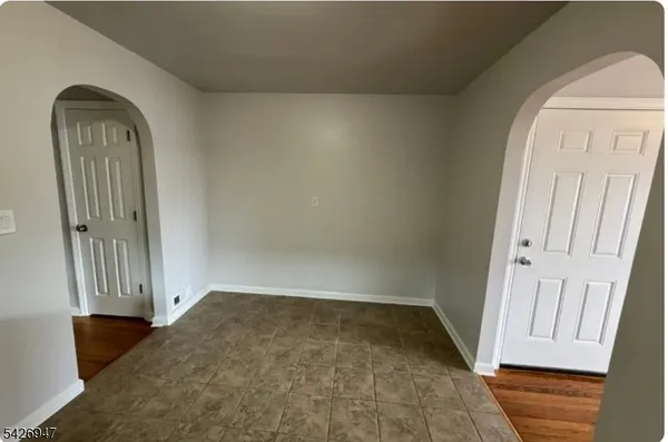 $2,300 | 315 West Price Street, Unit 2, Linden, NJ 07036