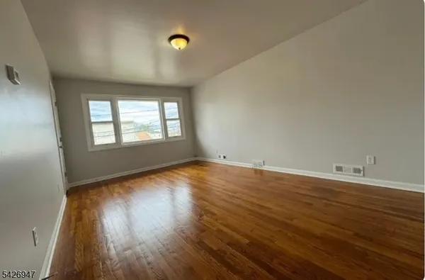 $2,300 | 315 West Price Street, Unit 2, Linden, NJ 07036