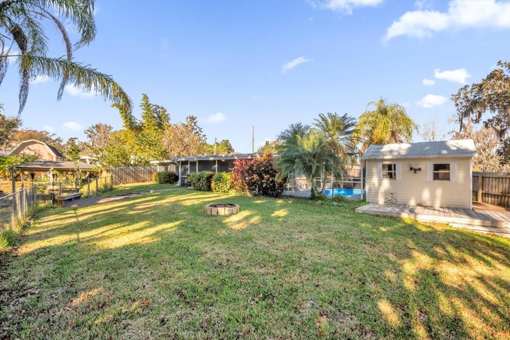 8150 Spring Drive Yalaha, FL 34797 - Photo 26 of 33