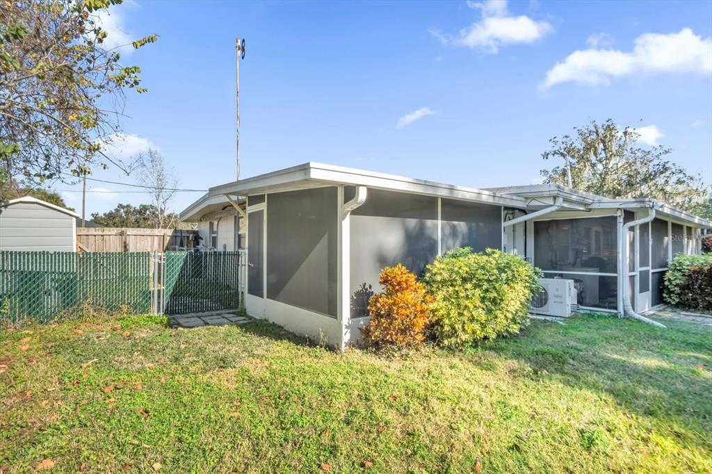 8150 Spring Drive Yalaha, FL 34797 - Photo 28 of 33