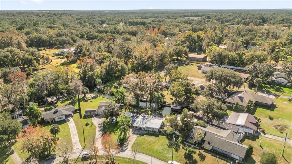 8150 Spring Drive Yalaha, FL 34797 - Photo 32 of 33