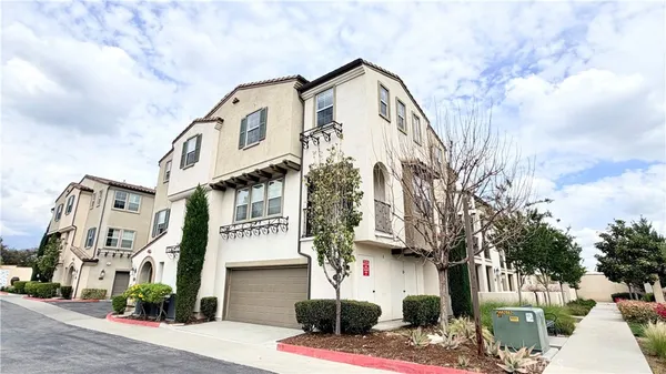 $3,680 | 909 Santa Fe Avenue, Unit A, San Gabriel, CA 91776
