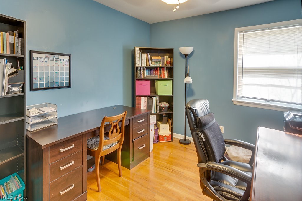 1145 Homestead Road Cleveland, OH 44121 - Photo 17 of 22